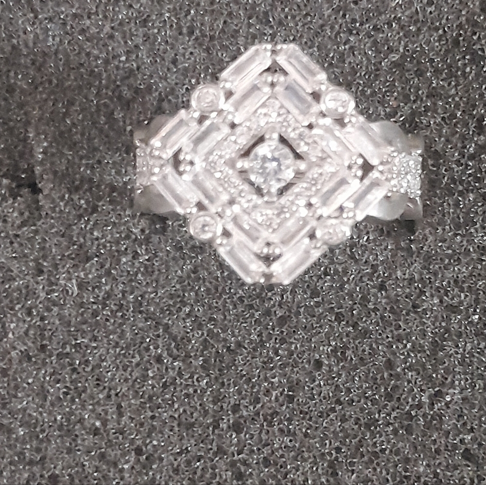 925 Sterling Silver Geometric Ring